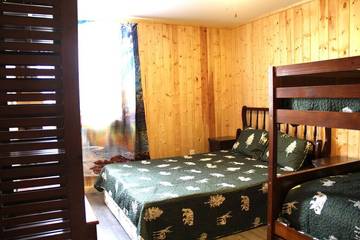 Log Cabin for 8 People in Gardiner, Custer Gallatin National Forest, Photo 2