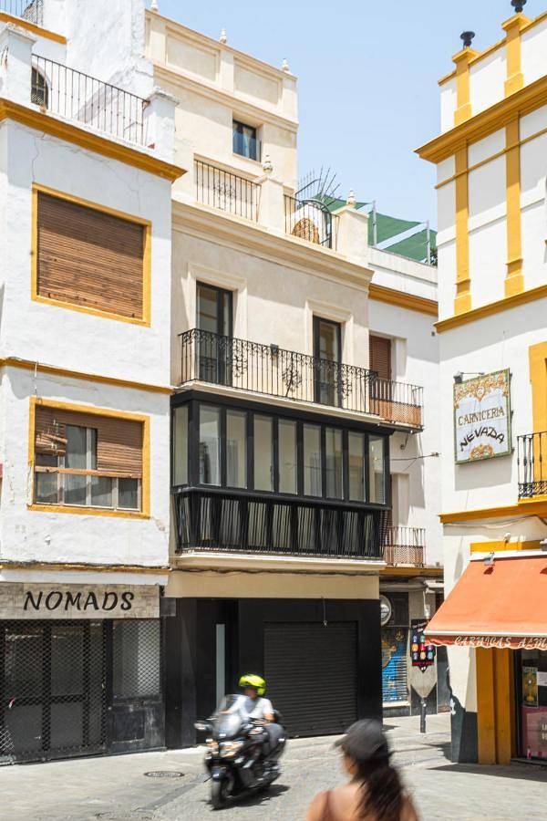 One-Bedroom Superior Apartment in Casco Antiguo, Sevilla