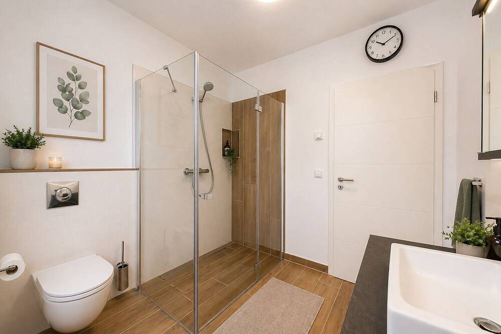 Ganze Wohnung, Haus Mathilda–Modernes Ferienhaus in ruhiger Lage, nur 5 Minuten zum Plauer See in Karow, Plau am See