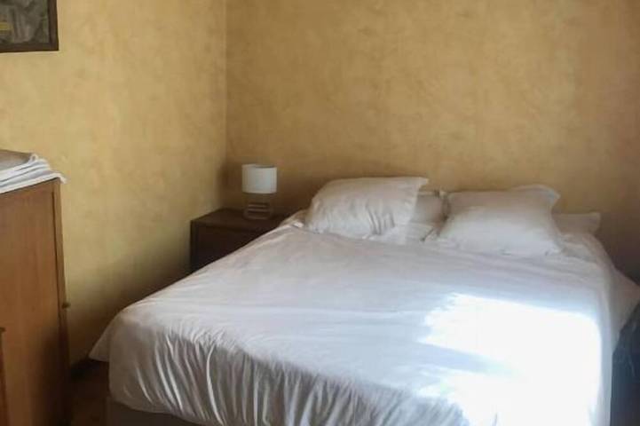 Ferienwohnung für 2 Personen, mit Garten und Sauna in Versailles - 2