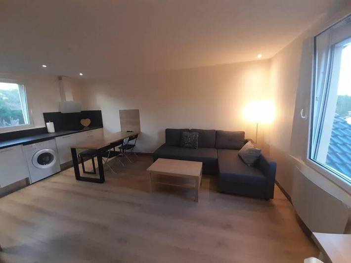 Gîte pour 4 personnes à Charbonnières-les-Bains - 2