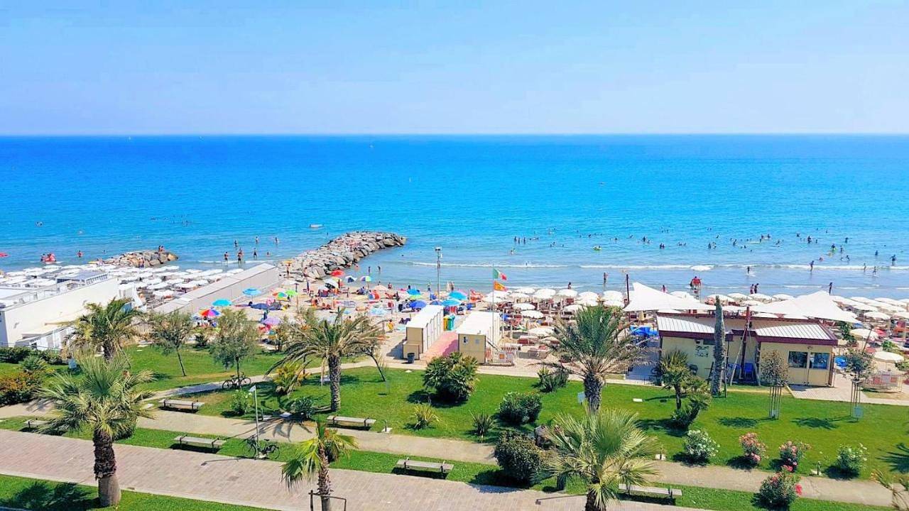 Ganze Wohnung, Aurelia 158 Int 8 Frontemare 2 in Andora, Riviera di Ponente