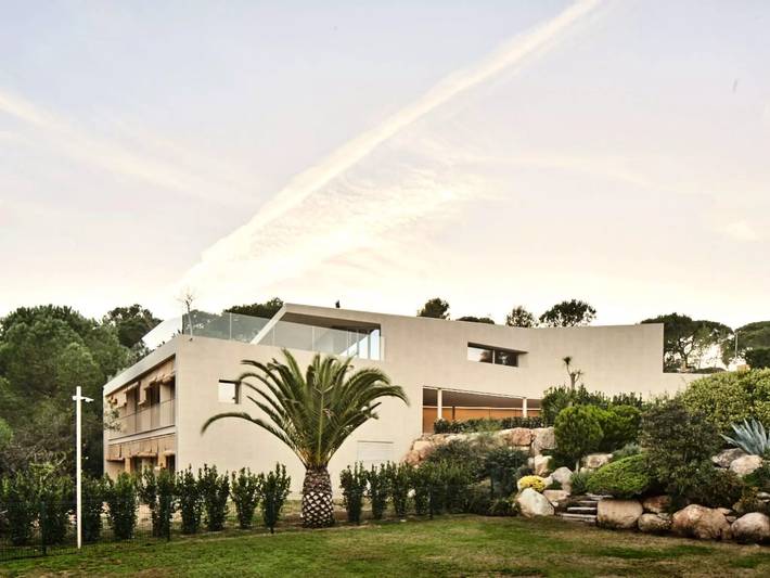 Chalet para 16 personas, con jardín y piscina en Provincia de Gerona - 2