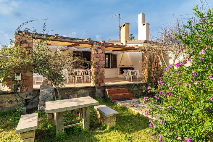 Ferienhaus für 8 Personen, mit Garten, mit Haustier in Bari Sardo