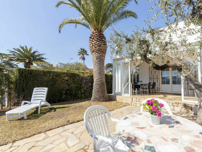 Maison de vacances pour 6 personnes, avec jardin et jacuzzi