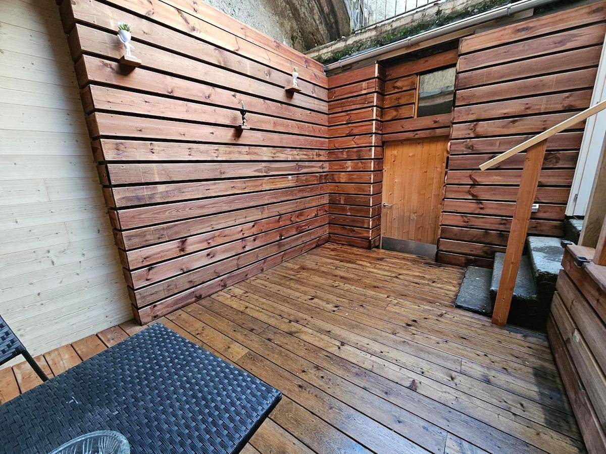Appartement entier, Grand studio dans centre ville in Montmélian, Région de Chambéry