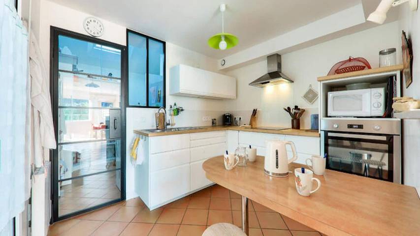 Gîte pour 6 personnes, avec jardin dans Plage du Roaliguen - 3