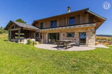 Gîte pour 9 Personnes dans Les Déserts, Bauges, Photo 2