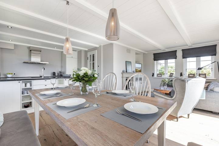 Haus Goofy in Wenningstedt – Komfortables Ferienhaus direkt in den Dünen in Nordfriesische Inseln (Schleswig-Holstein) (Schleswig-Holstein), Wenningstedt