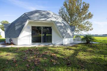 Vacation Apartment for 3 Guests in Lake County, Picture 3