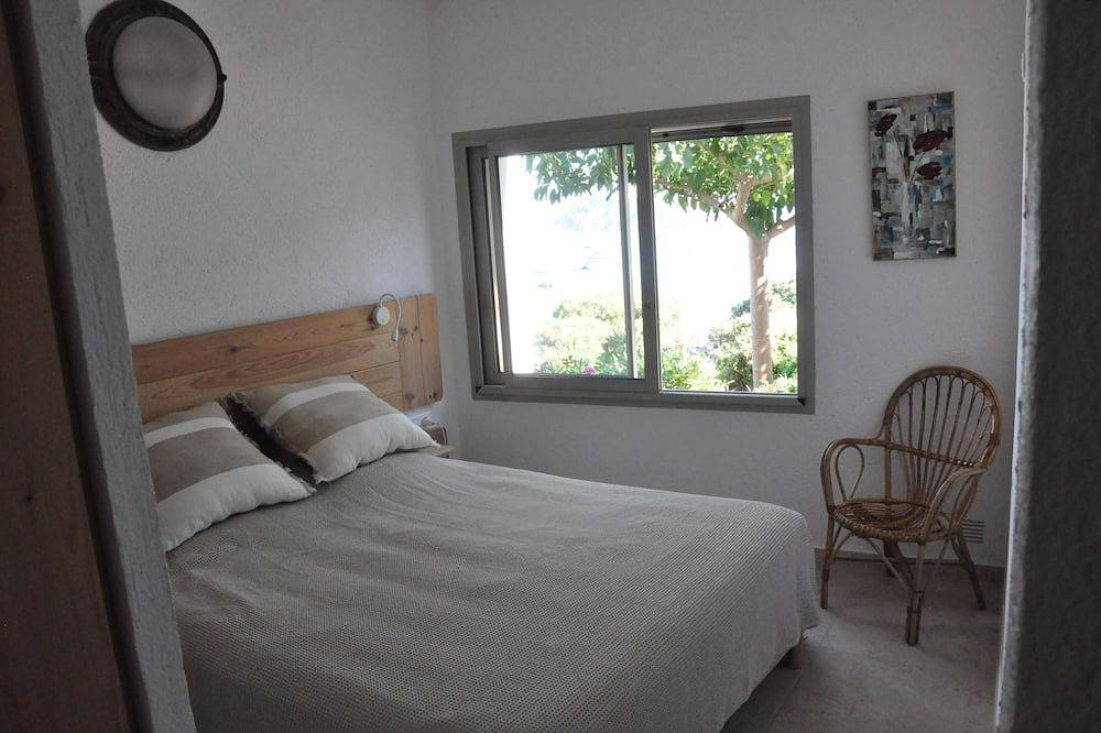 Renting : Villa La Crique  in L'Escalet. in l'Escalet, Ramatuelle