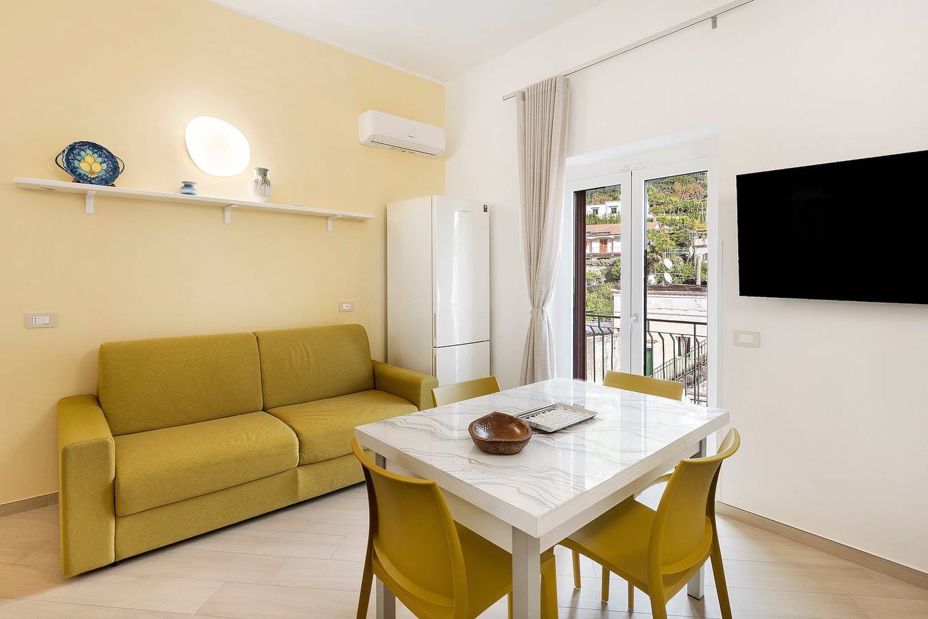 Appartamento intero, Appartamento 'Nanninella' con Vista Montagna, Wi-Fi e Aria Condizionata in Minori, Costiera amalfitana