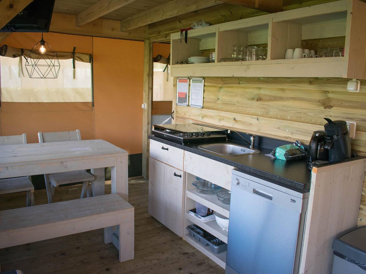 Safaritent in Nederland met luxe voorzieningen in Veluwe