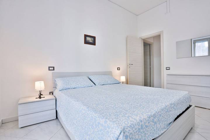 Ferienwohnung für 6 Personen, mit Balkon in Salerno - 3