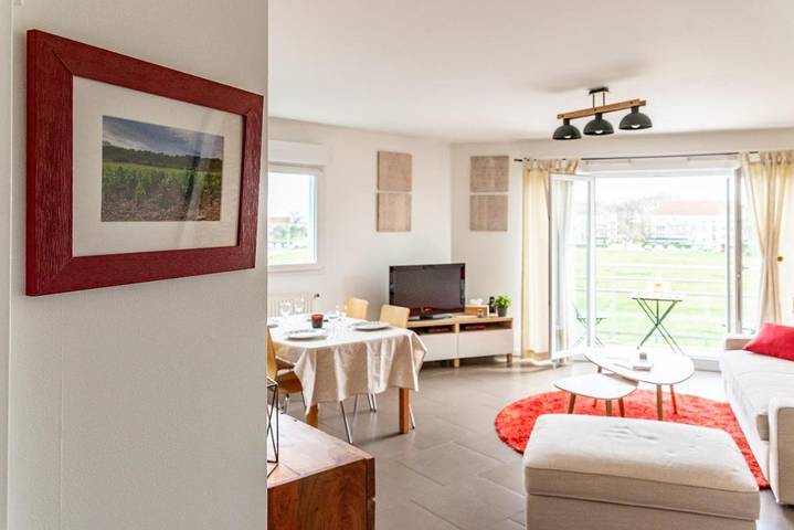 Appartement de vacances pour 4 personnes, avec Balcon ainsi que Terrasse et Vue