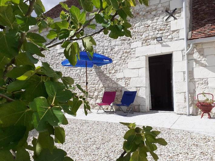 Location de vacances pour 4 personnes, avec terrasse et jardin à Meusnes - 4