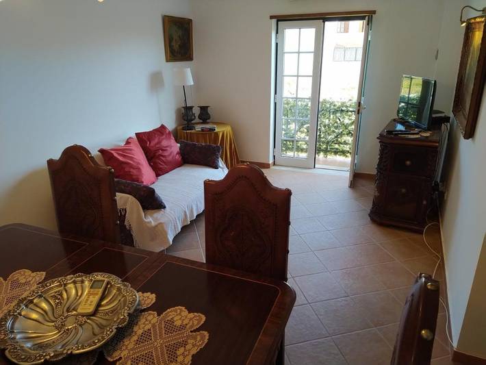 Apartamento de férias para 4 pessoas, com varanda em Santiago do Cacém