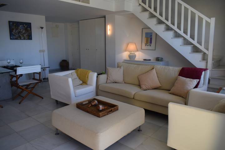 Gîte pour 10 personnes, avec terrasse et jardin à Dénia - 4