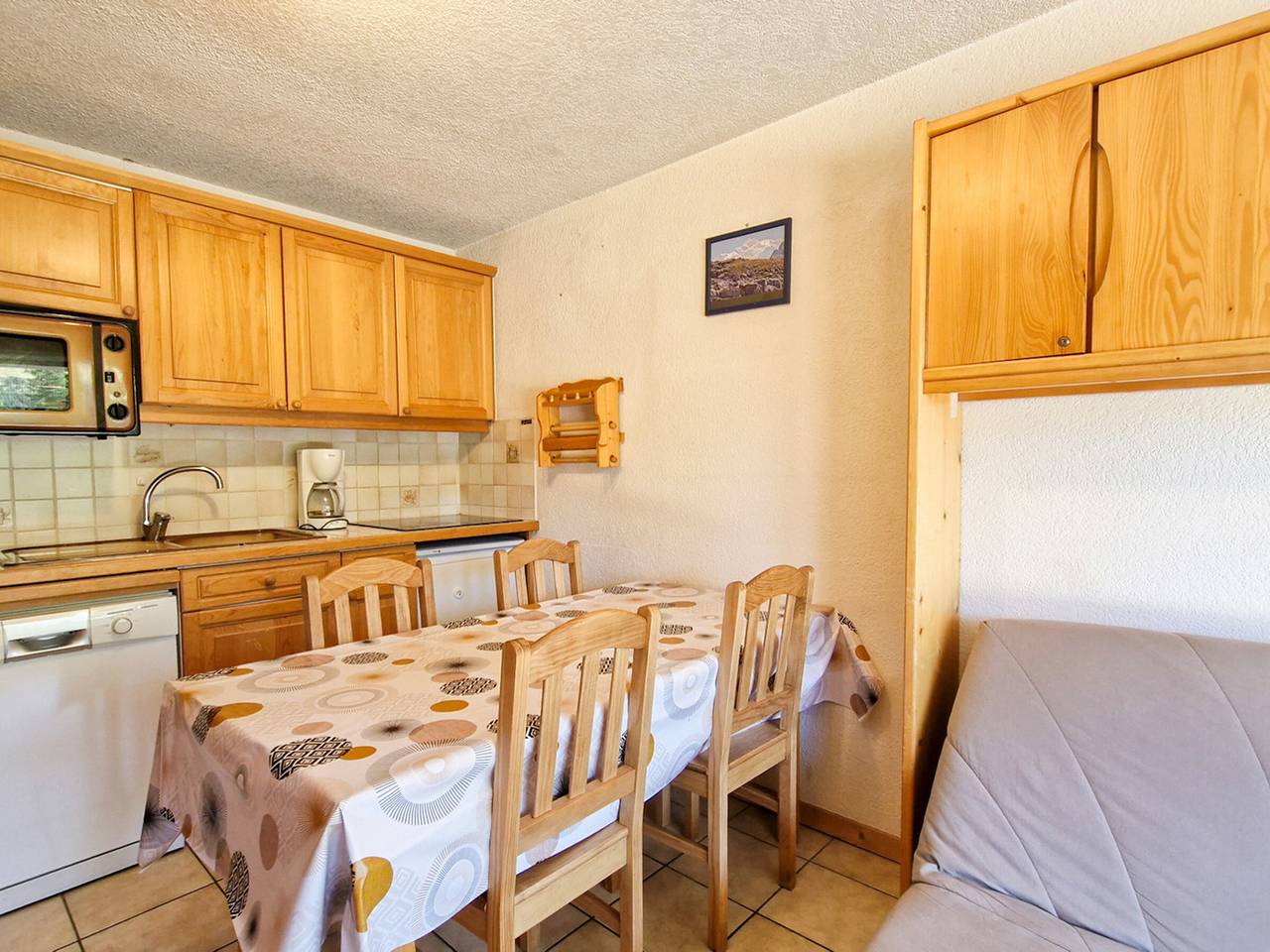 Appartement entier, Appartement 3 pièces confortable au centre de Flaine avec terrasse in Flaine, Arâches-la-Frasse