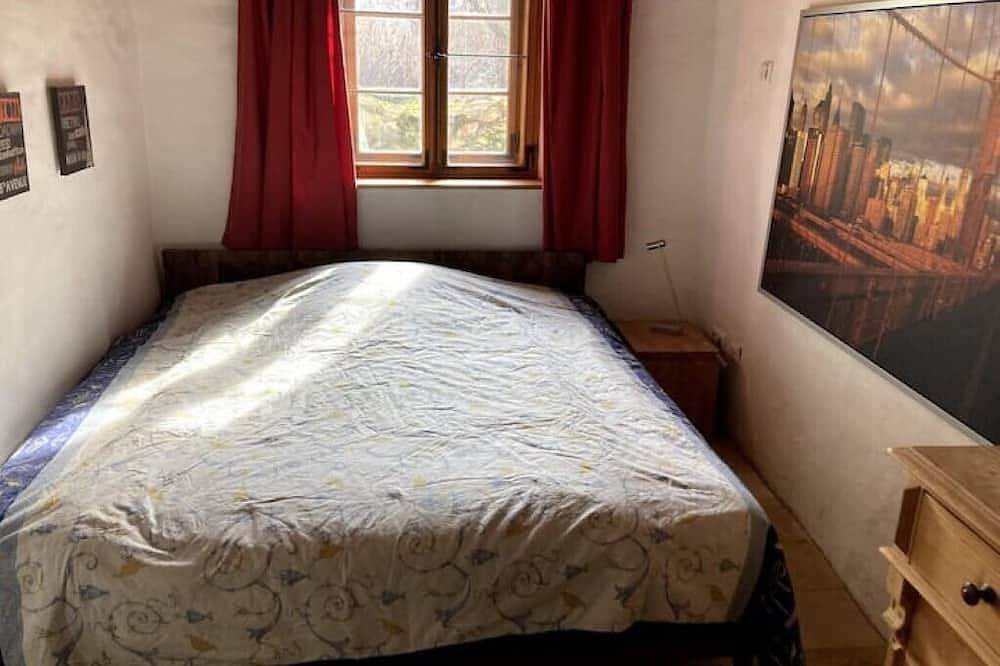 Ganze Wohnung, Historisches Einzeldenkmal Altstadt Regensburg in Regensburg, Ostbayern