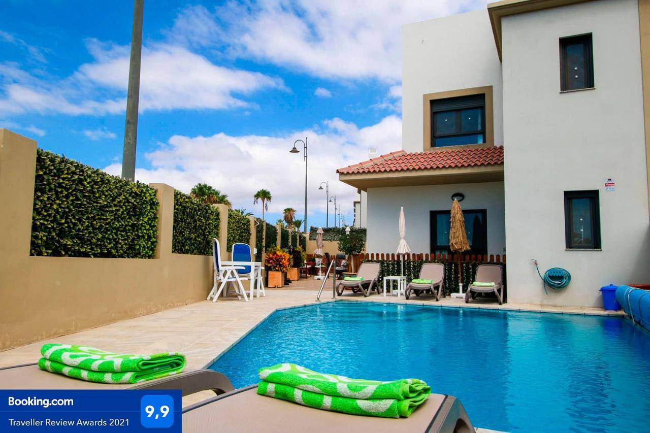 Villa with Private Pool in Amarilla Golf, San Miguel de Abona