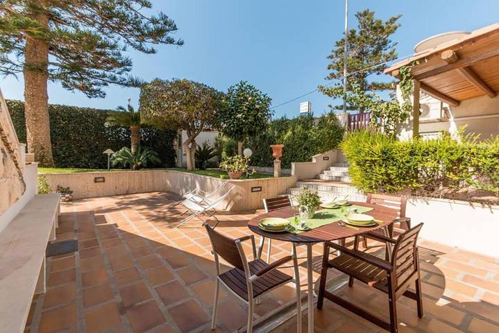 Ferienwohnung für 2 Personen, mit Garten in Marina di Ragusa