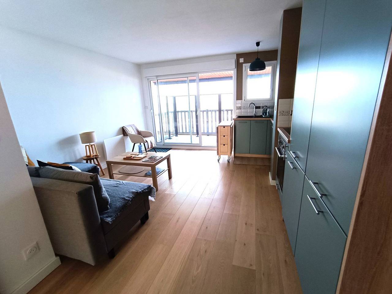 Apartamento entero, Apartamento frente al mar, 4 pers, Bernières-sur-Mer in Bernières-sur-Mer, Región de Caen
