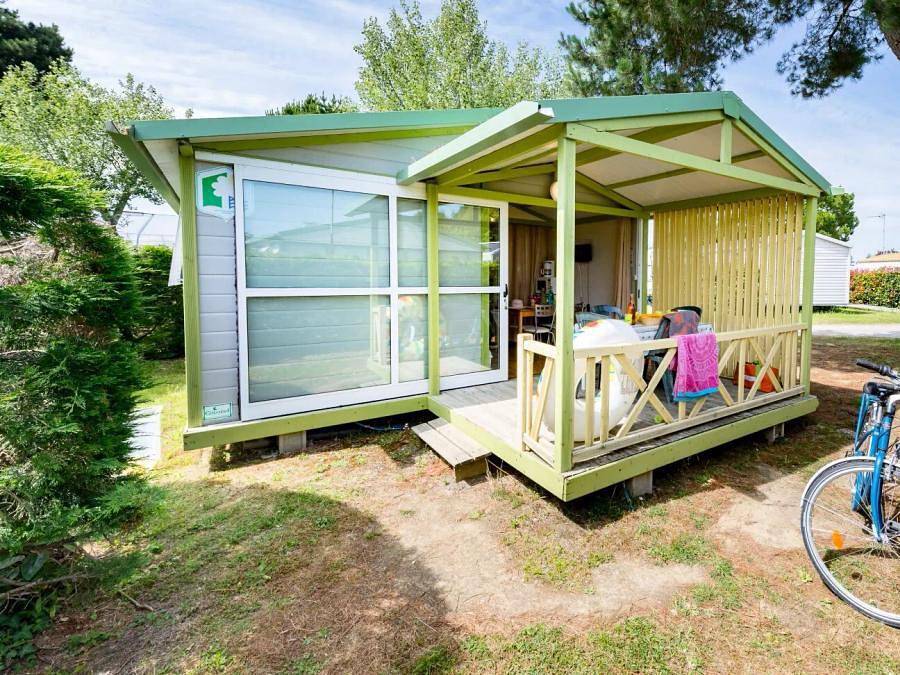 Camping de la Baie - Chalet 2 personnes - 2 Pièces 2 Personnes + Tv in Pen Bé, Assérac