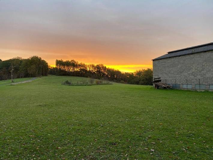 Location de vacances pour 4 personnes, avec Jardin ainsi que Piscine et Vue à Doissat - 4