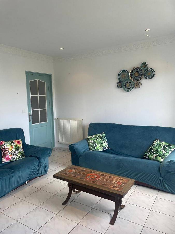 Location de vacances pour 12 personnes, avec vue et terrasse, animaux acceptés dans Plage De Kervenni Plouguerneau