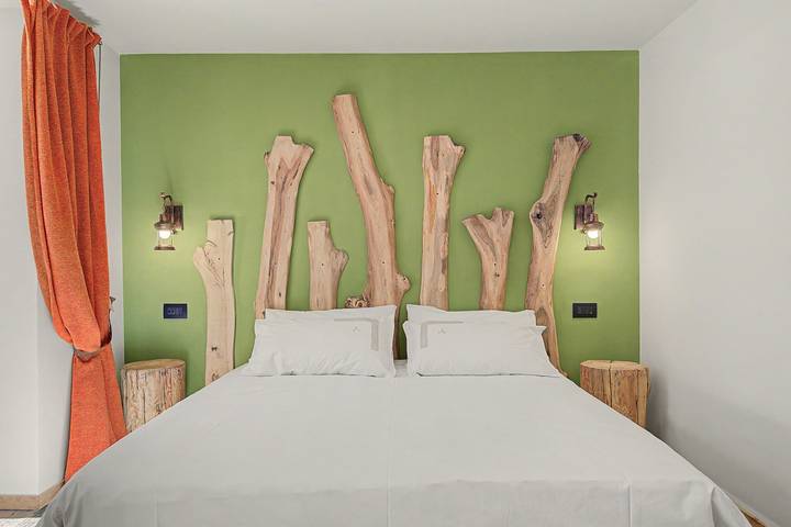 Chambre 'Boscaiolo' avec coin cuisine et balcon vue montagne in Morgex, Comune di Morgex