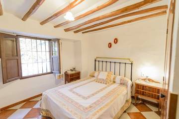Casa Rural para 17 Personas en Carcabuey, Sierras Subbéticas, Foto 4