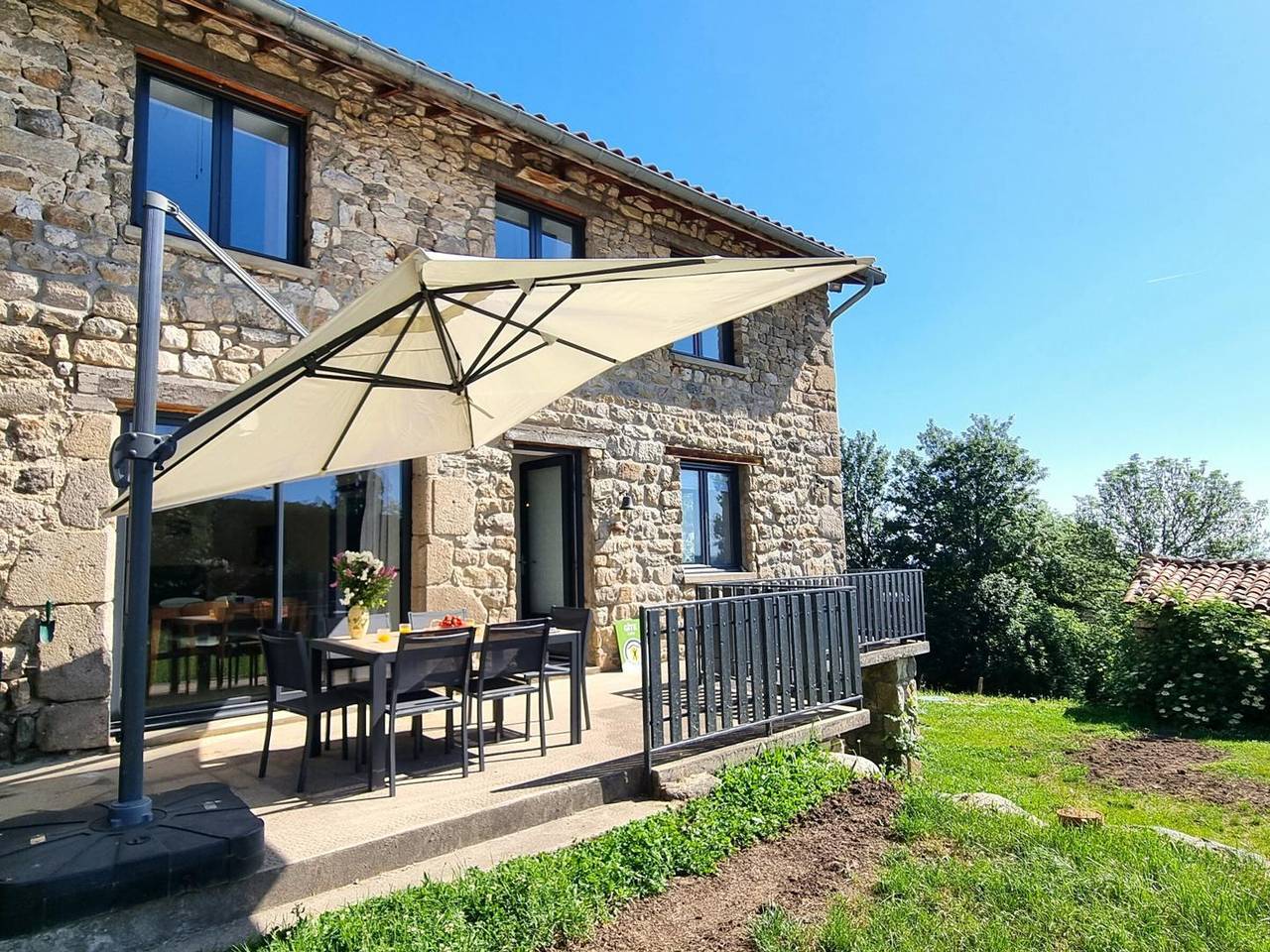 Gîte indépendant au cœur du Forez - 6 pers. in Gumières, Parc Naturel Régional Livradois-Forez