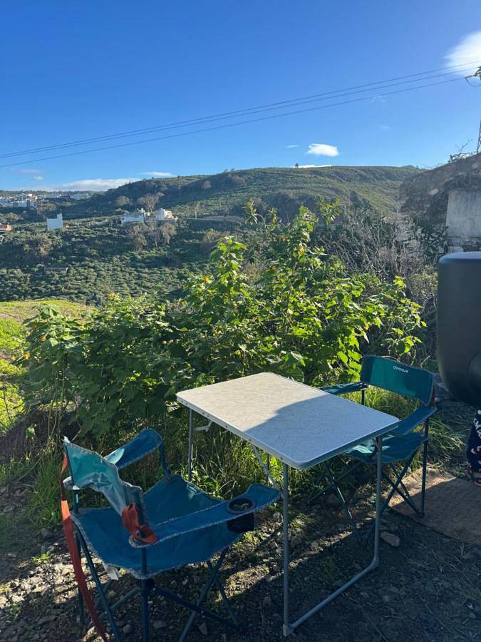 Furgoneta camper solo hospedaje sin conducción in Firgas, Gran Canaria Norte