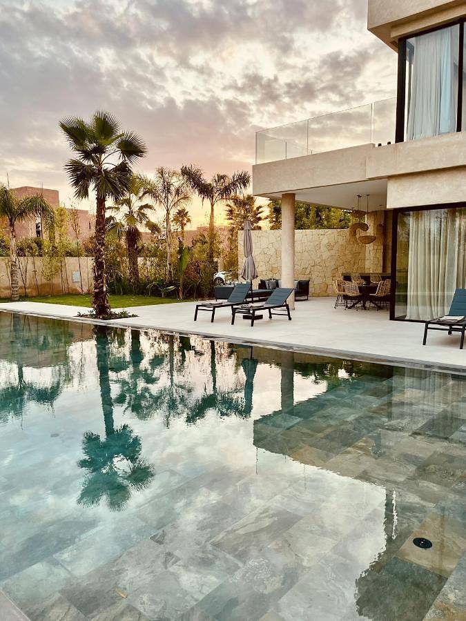 Villa für 10 Personen, mit Terrasse und Pool sowie Garten - 1