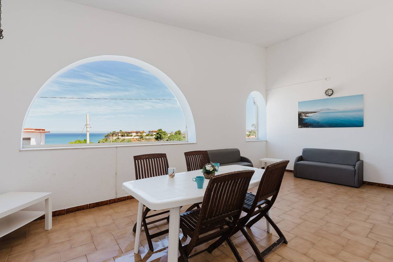 Entire apartment, Apartment 'Terrazza Sul Mare' with Sea View, Private Terrace and Wi-Fi in Balestrate, Palermo Province