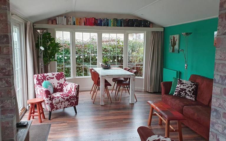 Ferienhaus für 4 Personen, mit Terrasse und Garten sowie Ausblick in 's-Gravenzande