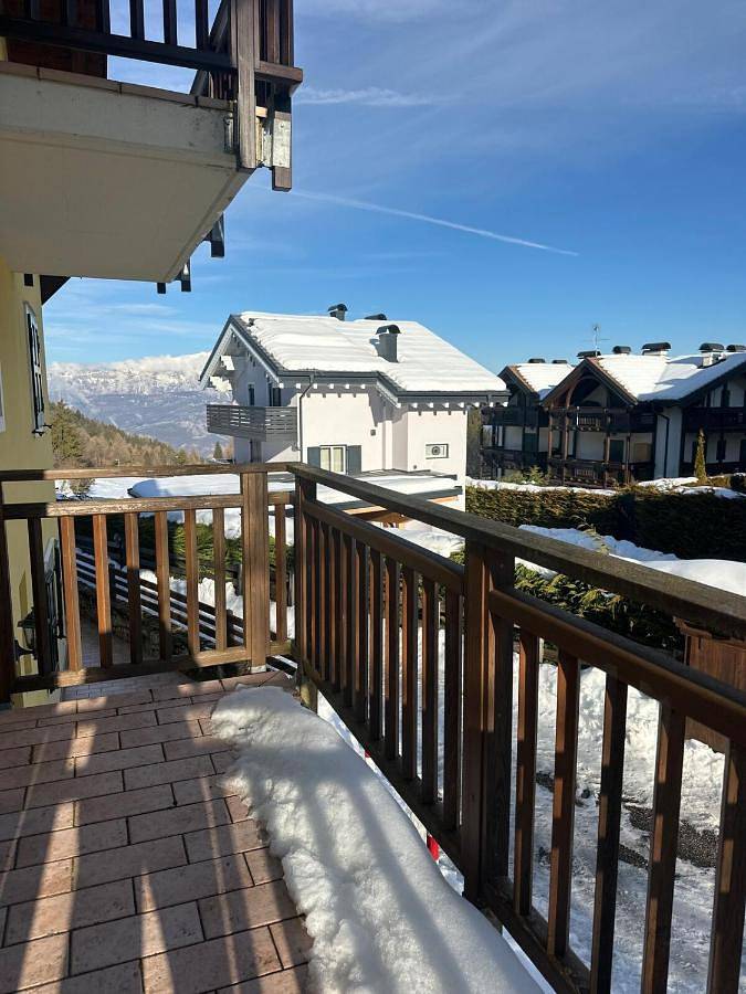 Gîte pour 6 personnes, avec balcon et vue dans Serrada - 4