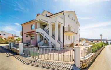 Ferienwohnung für 8 Personen in Barbat na Rabu, Rab, Bild 1