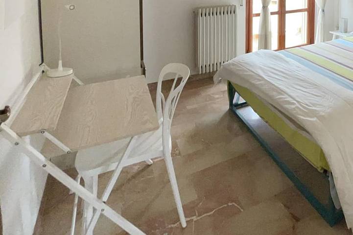 Appartamento intero, Fronte Mare ad Albenga con Terrazza Vista Mare e Posto Auto Privato in Albenga, Riviera di Ponente