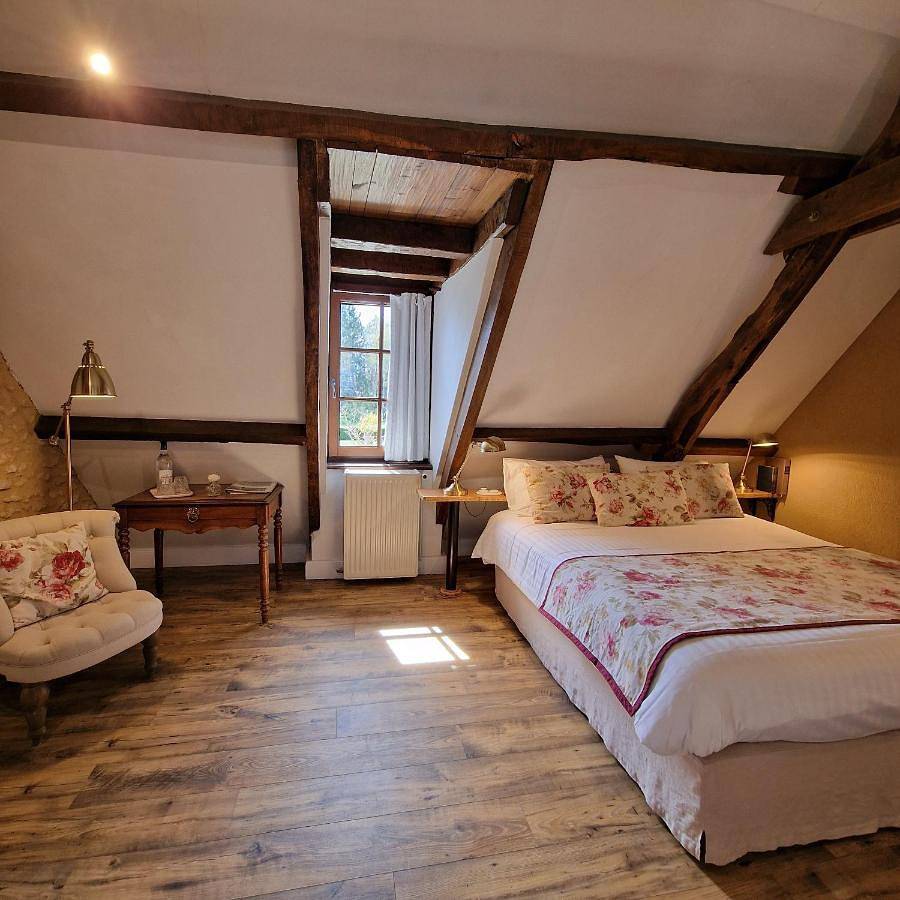Les Granges Hautes Chambre d'hôtes de charme proche Sarlat in Saint-Crépin-et-Carlucet, Périgord Noir