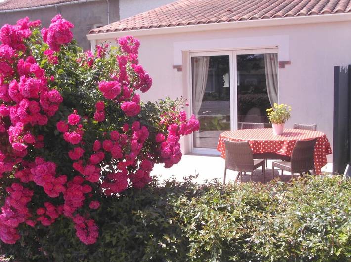 Location de vacances pour 5 personnes, avec jardin et vue à Mouchamps - 3