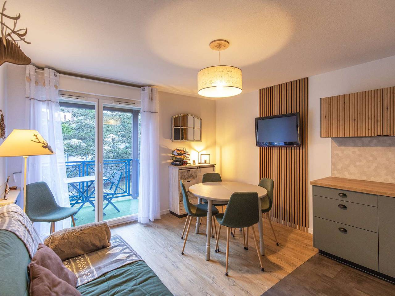 Apartamento entero, Dúplex renovado T3 cerca del centro de Cauterets in Cauterets, Parque nacional de los Pirineos