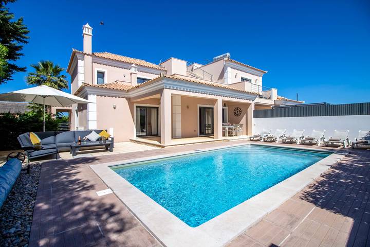 Casa de férias para 6 pessoas, com jardim no Algarve