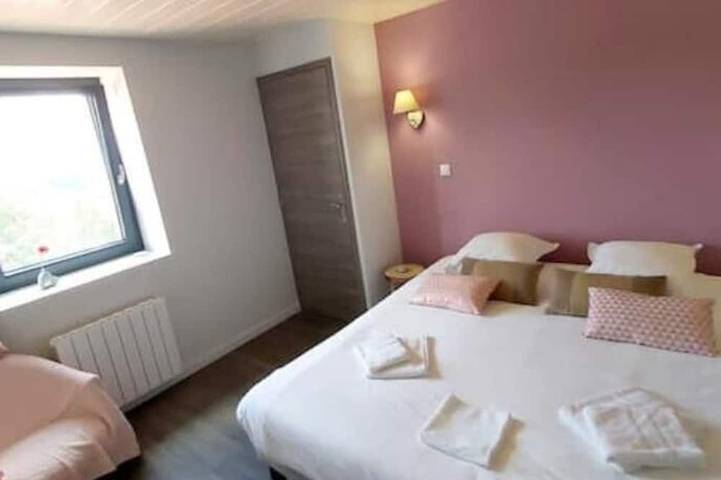 Location de vacances pour 15 personnes, avec terrasse et jacuzzi à Bully - 4