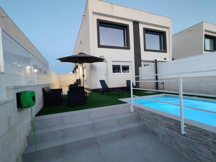 Casa rural para 6 personas, con piscina además de vistas y jardín en Santa Pola - 2