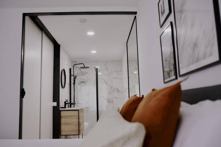 Casa de huéspuedes para 2 personas, con balcón - 1