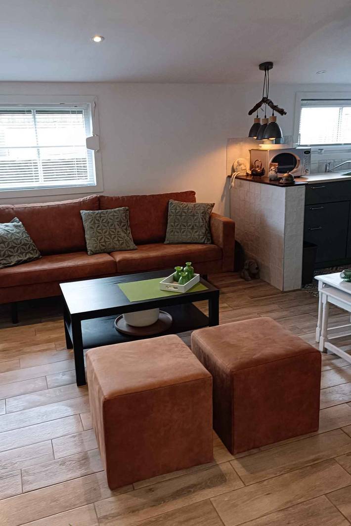 Ferienpark für 5 Personen, mit Terrasse und Kinderpool sowie Pool und Seeblick in Belgien - 3