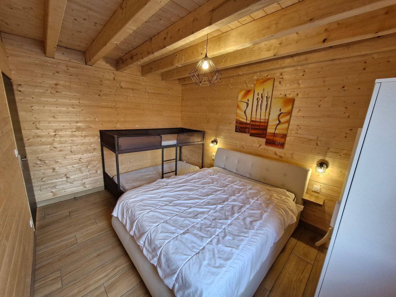 Modernes Familienchalet in Super Besse für 14 Pers. in Pavinsee, Besse-et-Saint-Anastaise