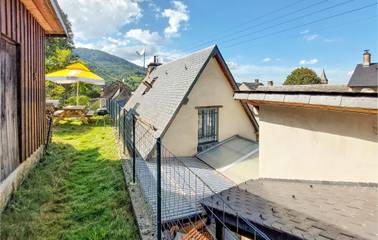 Gîte pour 6 personnes, avec jardin et terrasse à Asté